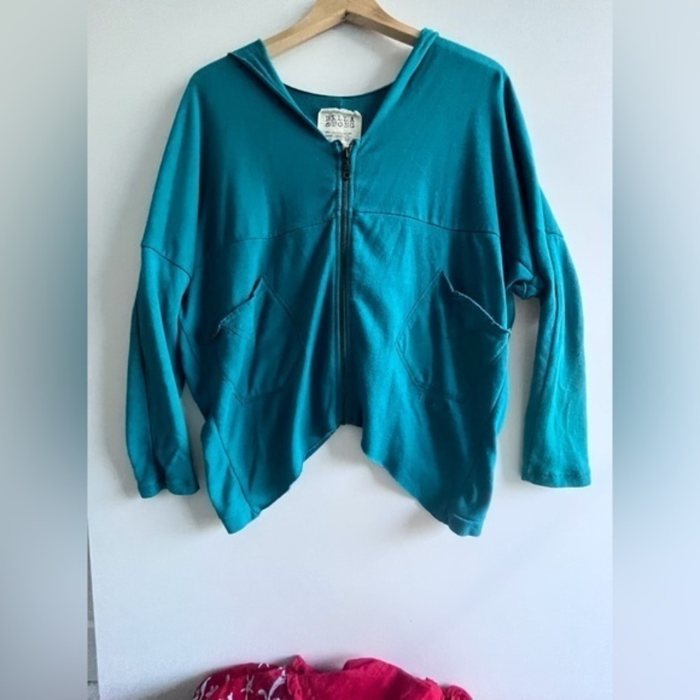 Billabong hoodie, zipper jacket. M
